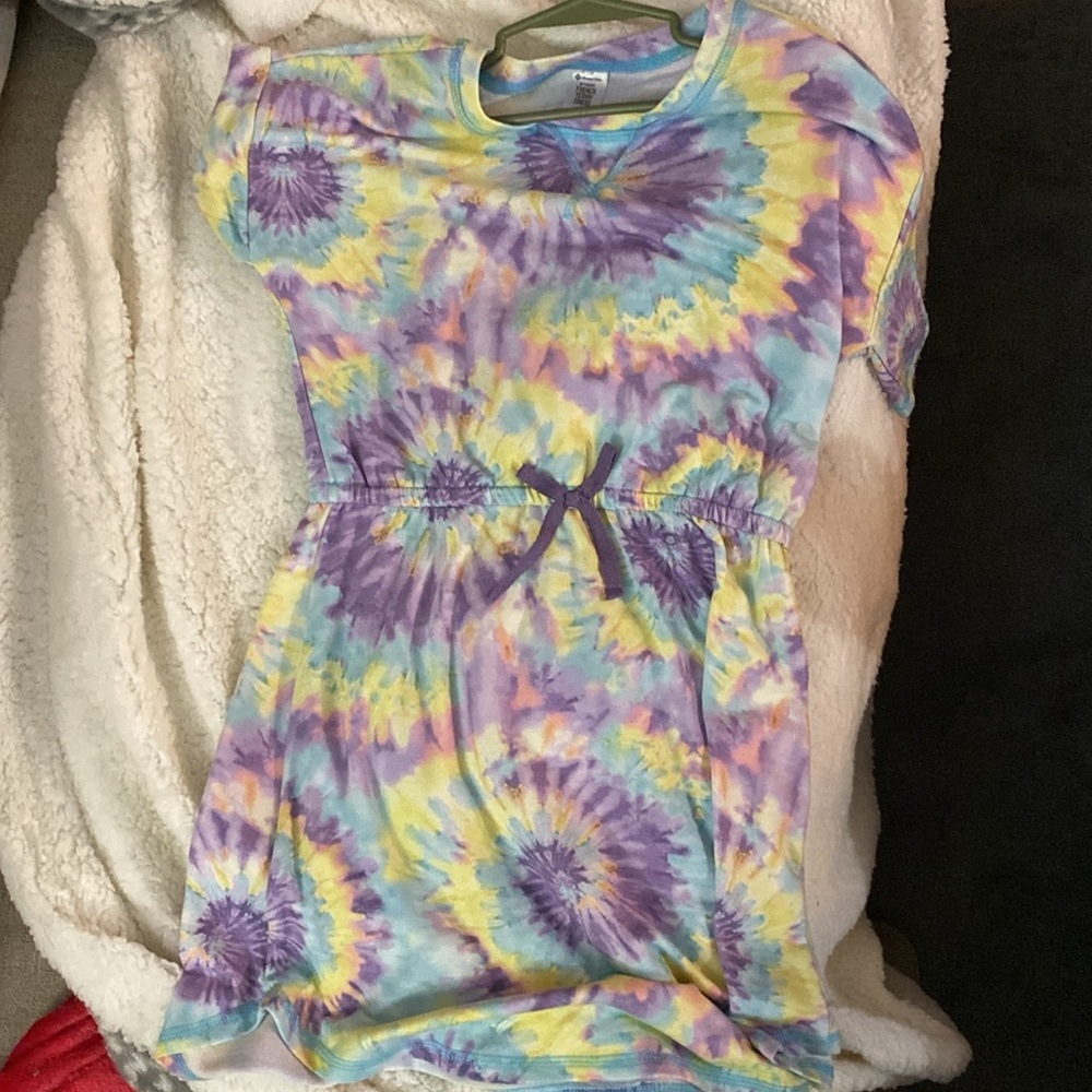 New Girls Dress & Shirt Lot of 6. short sleeve shirts and dresses.Size 10/12​